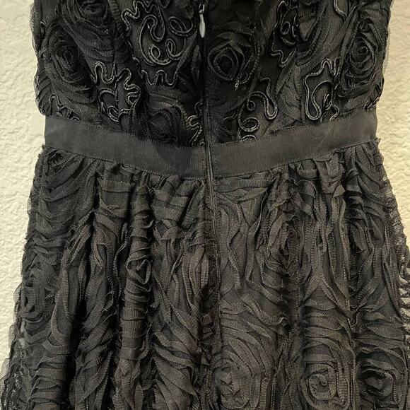 Adrianna Papell Strapless Soutache Gown Size US/4 - Picture 7 of 11